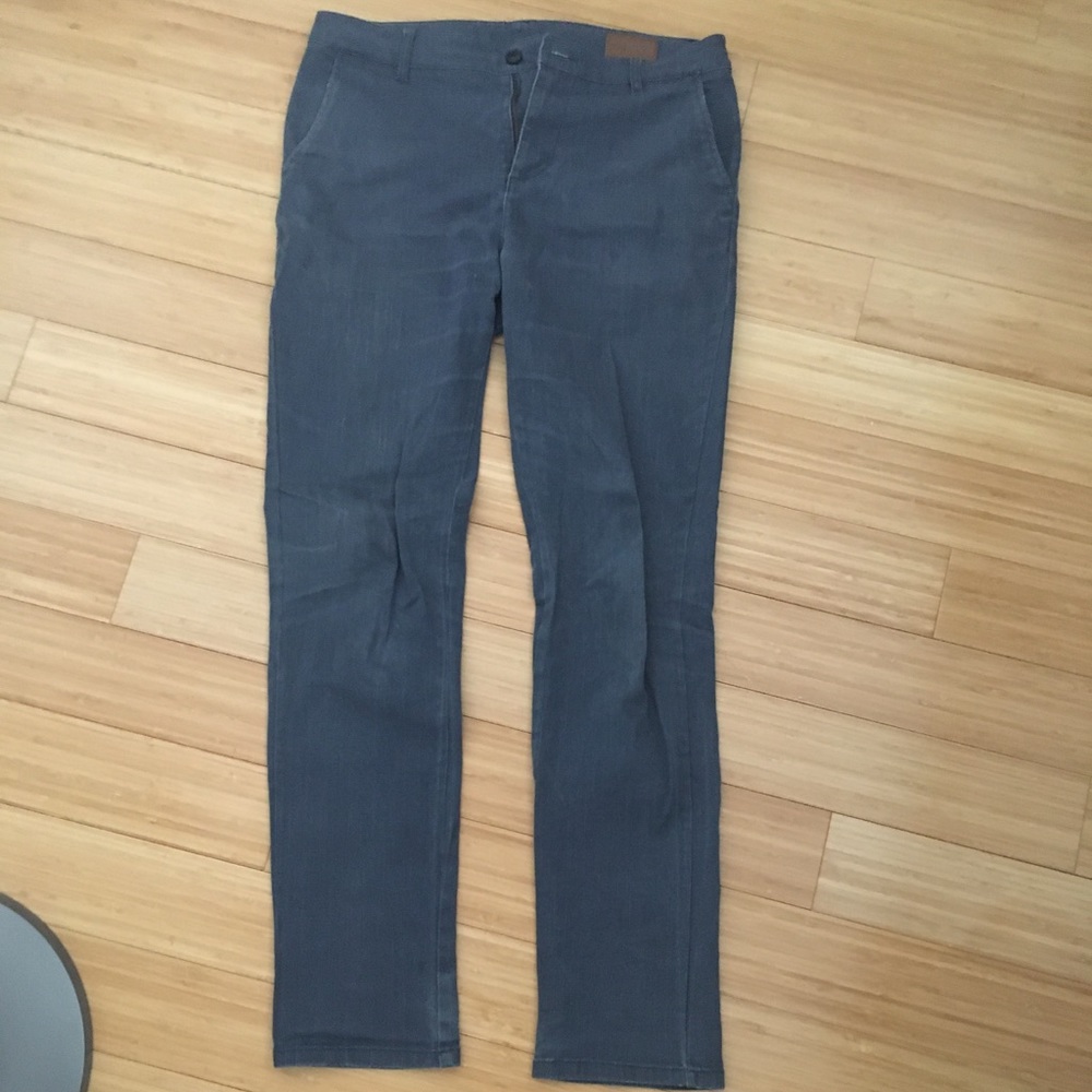 Chinos